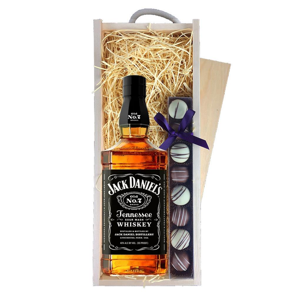 Jack Daniels Tennessee Whisky & Heart Truffles, Wooden Box
